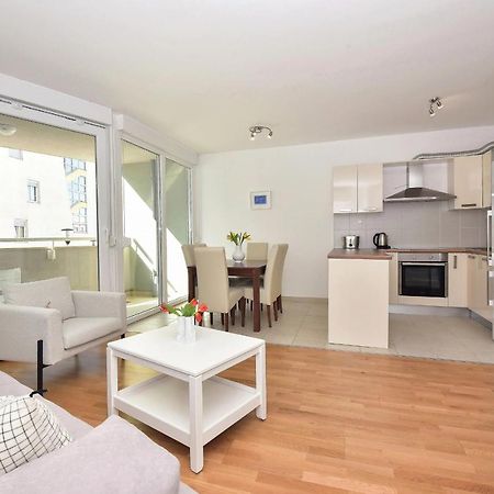 Sunshine Apartment Makarska Exterior foto